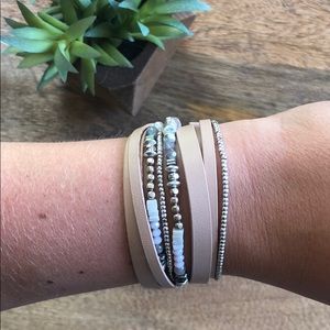 Stella & Dot Yves Bracelet- Blush